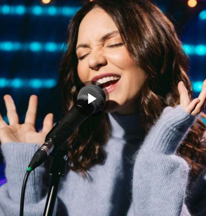 Watch Katharine McPhee's Gorgeous Rendition of 'She Used to Be Mine' from Waitress